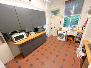 Photo 32- click for photo gallery